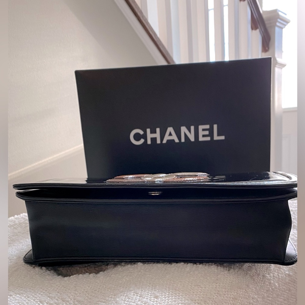 CHANEL Black Patent Leather Crossbody with Beige and Tan CC Patch - Picture 6 of 14